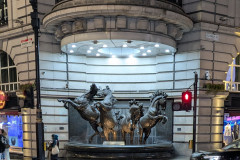 PXL_20260409_193936056